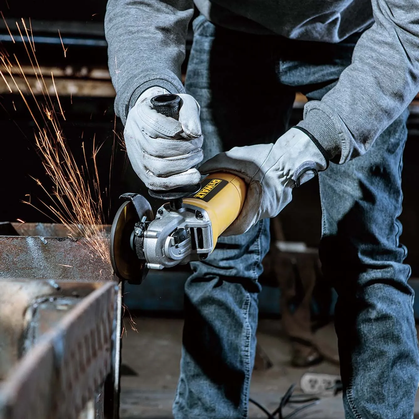 DeWALT Uhlová brúska 125 mm DWE4117