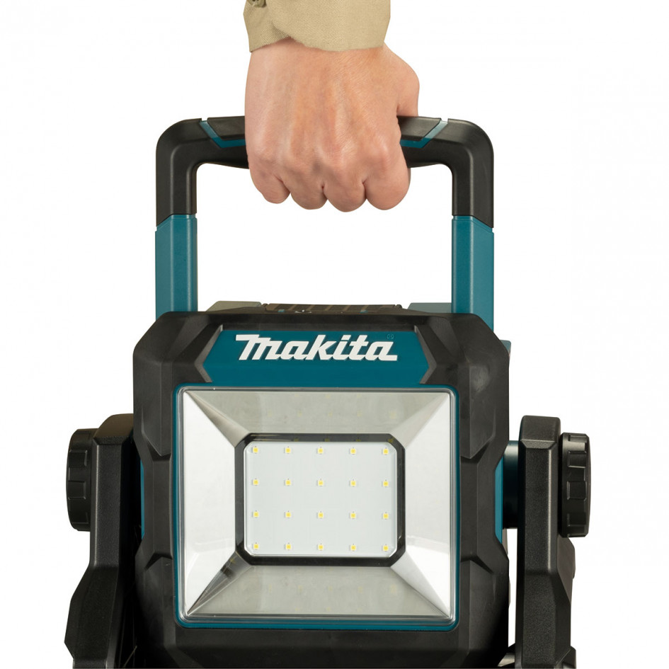 Makita Aku svetlo 40V ML003G
