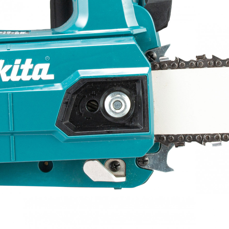 MAKITA Aku reťazová píla 40V UC003GM101