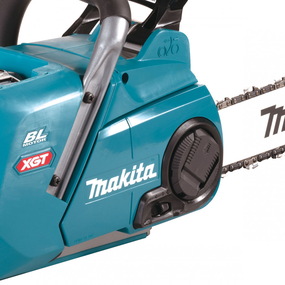 MAKITA Aku reťazová píla 40V UC015GZ
