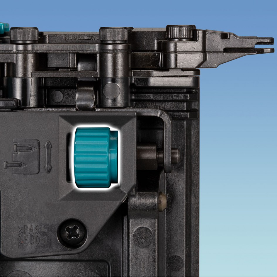 Makita Aku klincovačka 40V FN001GA201