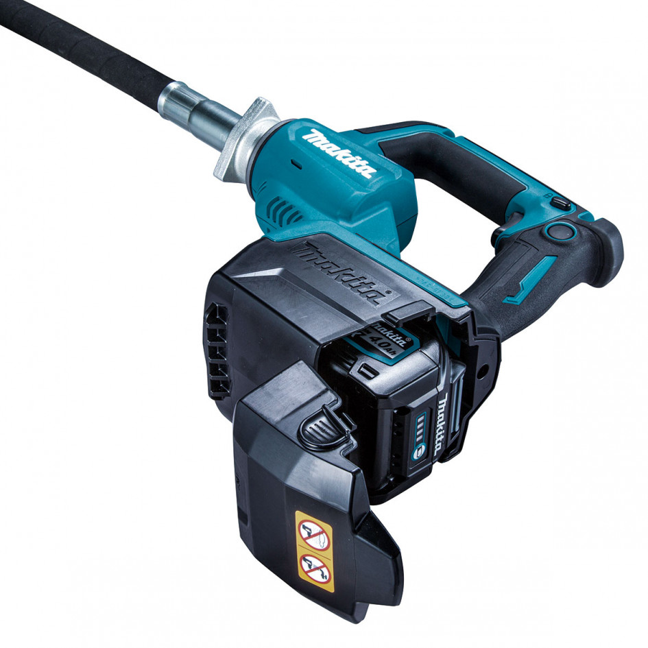 Makita Aku vibrátor ponorný do betónu 40V VR004GZ