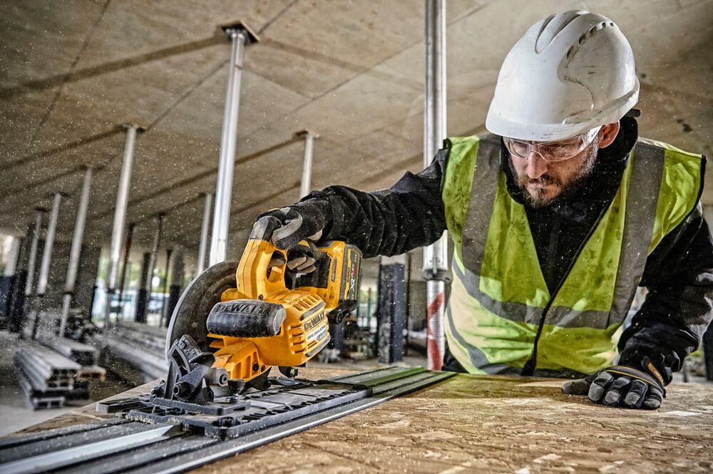 DeWALT Aku kotúčová píla 54V FLEXVOLT DCS579N